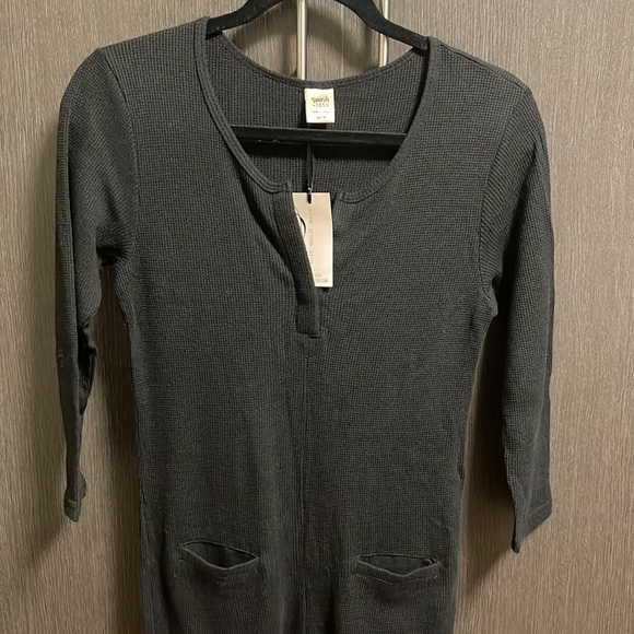 🗃️
[Smash + Tess] Coffe Time Waffle Romper - Midnight Black - XS - Picture 6 of 8